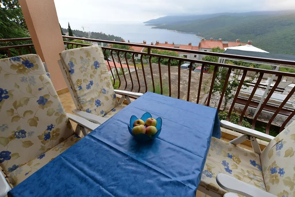 Apartments Creska 629 Rabac