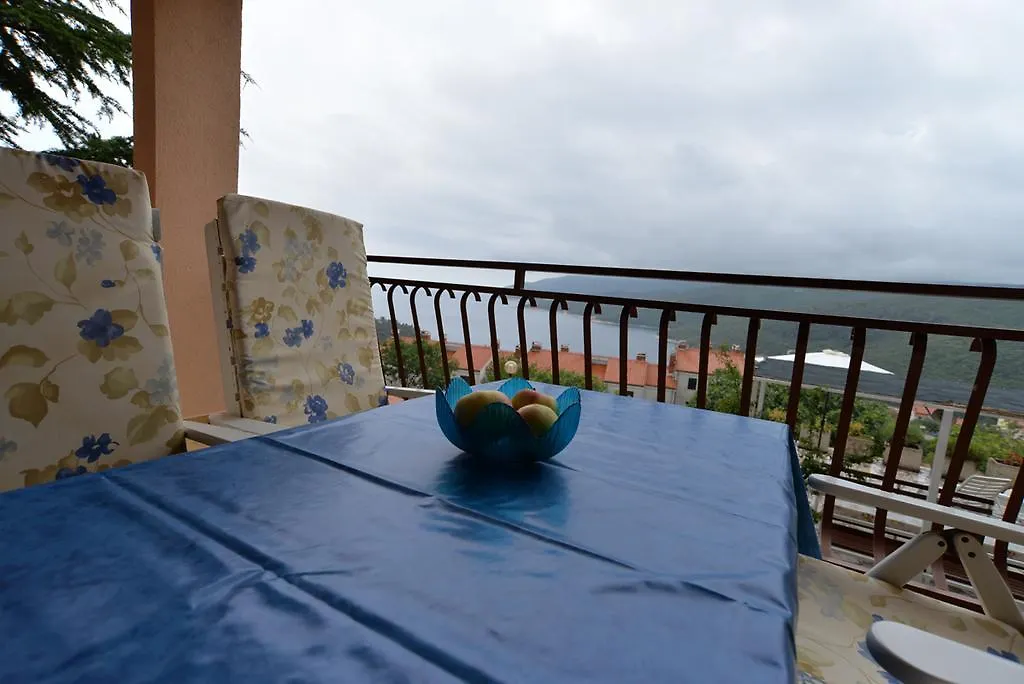 Apartments Creska 629 Rabac