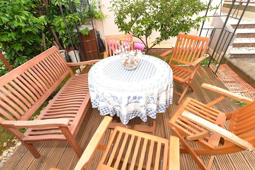 Apartments Creska 629 Rabac