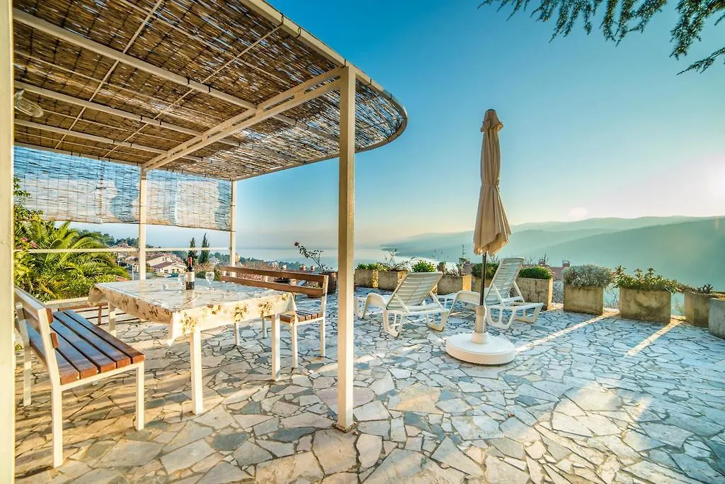Apartments Creska 629 Rabac
