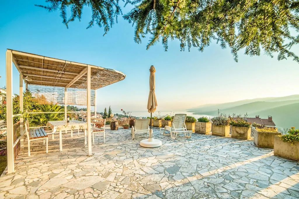 Apartments Creska 629 Rabac