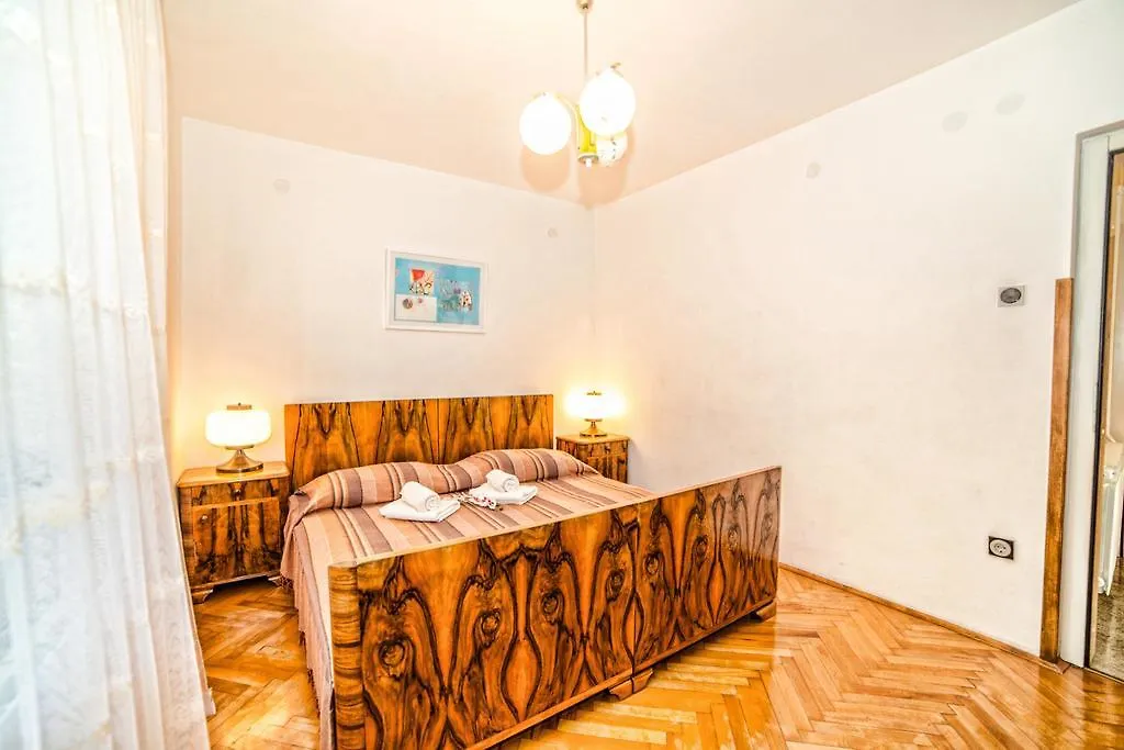 Apartments Creska 629 Rabac