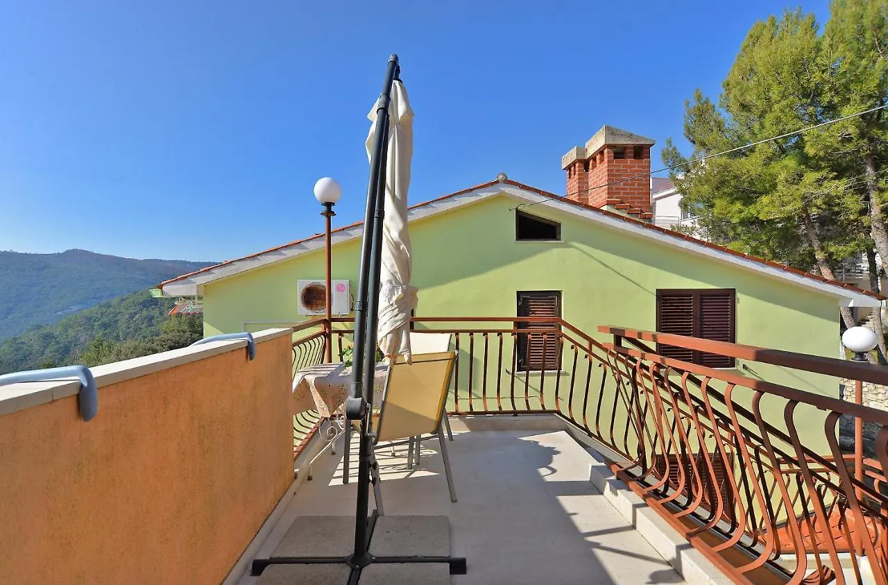 Apartments Creska 629 Rabac