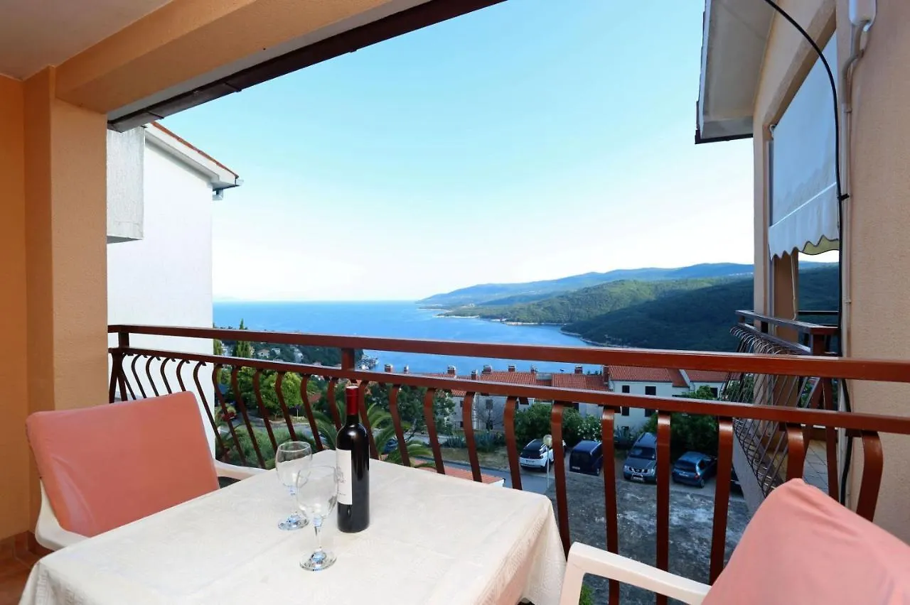 Apartments Creska 629 Rabac